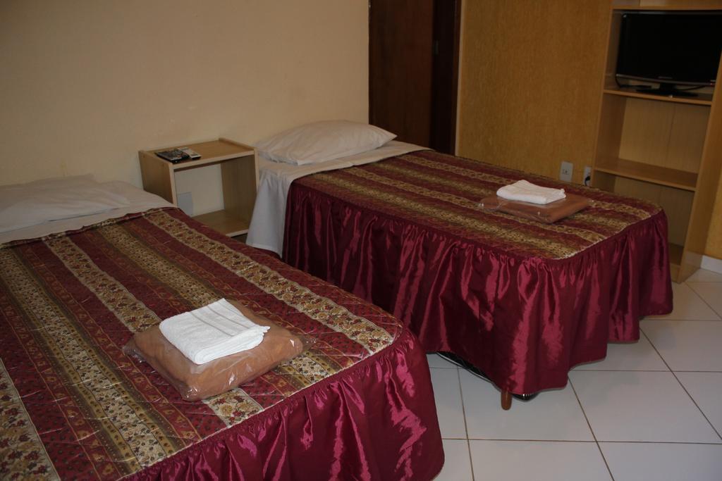 Hotel Reimann อินไดย์อาตูบา ภายนอก รูปภาพ